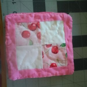 Cherry Patterned Pink Pot Holder